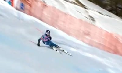 VÍDEO: esquiador hospitalizado depois de queda aparatosa na Taça do Mundo - TVI