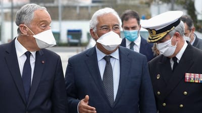 Marcelo e Costa usam máscaras com filtro durante visita a hospital - TVI
