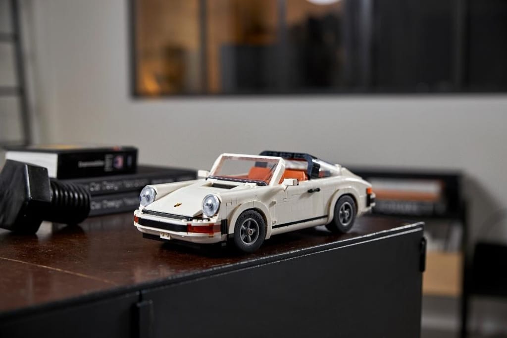 Porsche 911 Turbo (Lego)