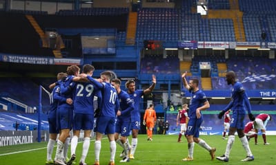 Tuchel estreia-se a vencer pelo Chelsea, Leeds triunfa em Leicester - TVI