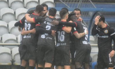 II Liga: Varzim bate Vilafranquense e deixa zona de descida - TVI
