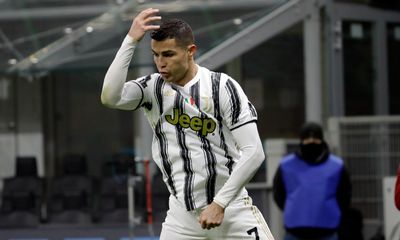 Ronaldo eleito melhor jogador da Juventus em 2020/21 pelos adeptos - TVI