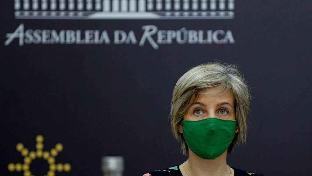 Marta Temido, ministra da Saúde, na Assembleia da República