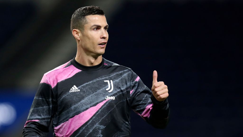 Cristiano Ronaldo no Estádio do Dragão pela Juventus (Luís Vieira/AP)