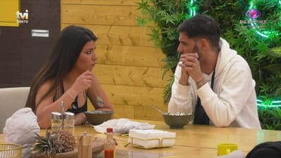 Quinaz e Sofia criticam Joana! - Big Brother