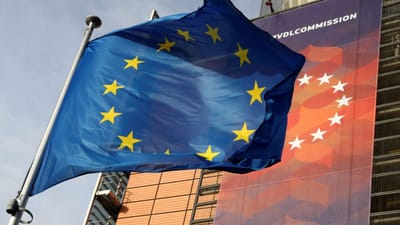 União Europeia dá luz verde final a novas regras para concorrência nas plataformas digitais - TVI
