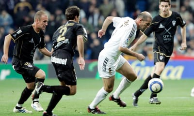 Zidane: «A minha melhor jogada? Nem deu golo, ninguém se lembra» (VÍDEO) - TVI