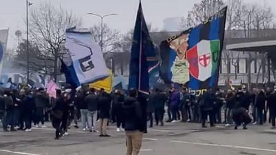 VÍDEO: adeptos recebem Milan e Inter junto a San Siro em dia de dérbi - TVI