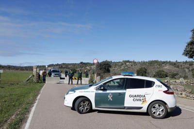 Covid-19: Espanha prolonga controlos na fronteira terrestre com Portugal até 6 de abril - TVI