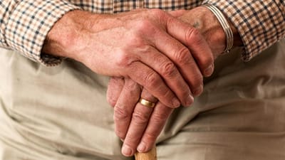 APAV apoiou quatro idosos por dia vítimas de violência em 2023 - TVI