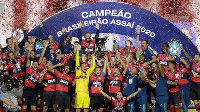 VÍDEO: Flamengo sagra-se campeão do Brasil após final dramático - TVI