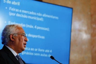 Costa desdramatiza "silêncio" de Marcelo: "Combinámos que ele hoje não se dirigiria ao país" - TVI