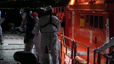 Migrantes: morreu a bebé que chegou às Canárias na semana passada - TVI