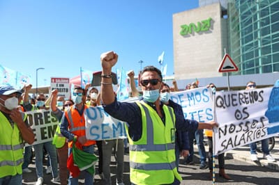 Greve dos trabalhadores da Groundforce desconvocada por um sindicato - TVI