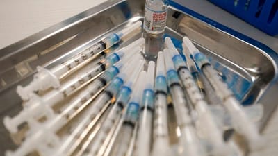 Covid-19: Brasil recebe primeiro carregamento de vacinas através da Covax - TVI