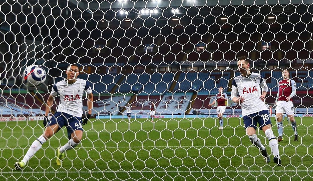 Aston Villa-Tottenham (AP Photo/Michael Steele/Pool)
