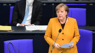 Merkel reconhece erro ao avaliar situação no Afeganistão - TVI