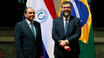 Brasil: ministro das relações exteriores pede demissão - TVI