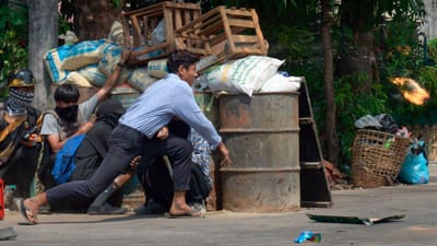 Junta de Myanmar deu festa de luxo enquanto a polícia matava mais de 100 pessoas - TVI