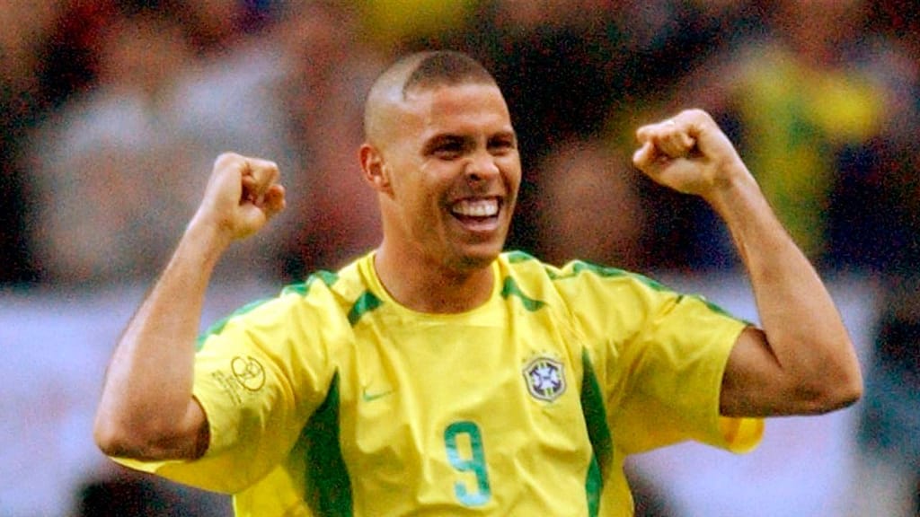 Ronaldo no Mundial 2002 (AP Photo/Kevork Djansezian)