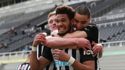 Newcastle compromete sonho do West Ham e respira melhor - TVI