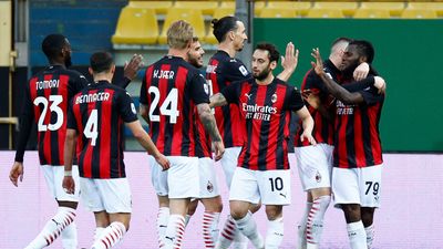 Itália: nulo obriga Milan a lutar pela Champions até à última jornada - TVI