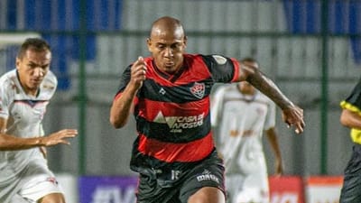 Walter (ex-FC Porto) vai reforçar o São Caetano, revela presidente - TVI