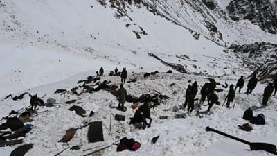 Avalanche mata oito pessoas na Índia: há 384 pessoas a serem resgatadas - TVI