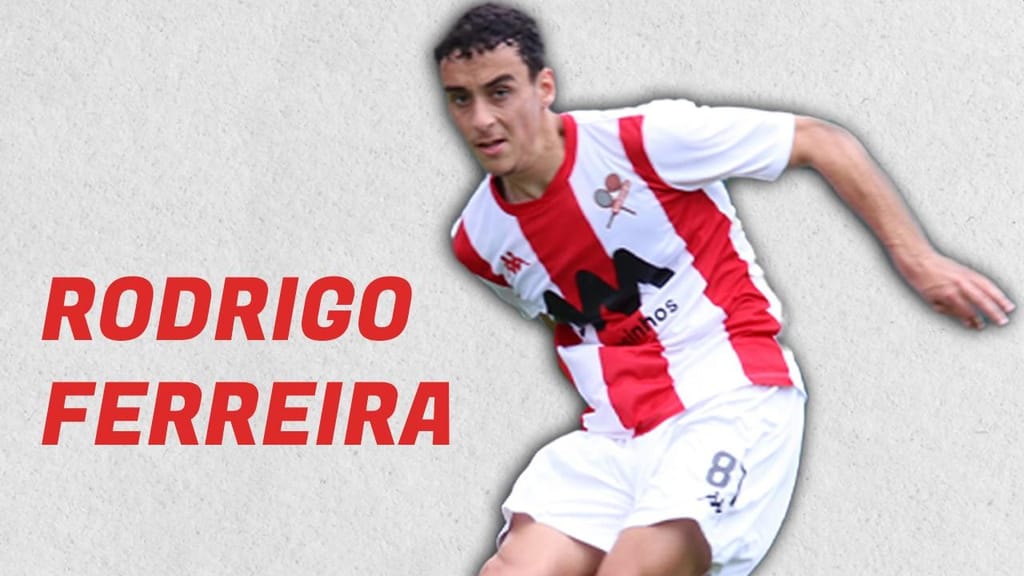 Rodrigo Ferreira renovou com o Leixões