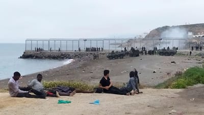 Espanha já devolveu a Marrocos 2.700 pessoas que entraram em Ceuta - TVI