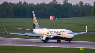 Ryanair desiste dos recursos sobre despedimento de tripulantes de Lisboa e Porto - TVI