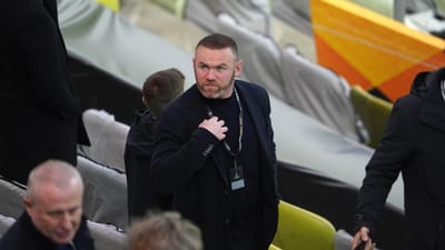 Rooney arrasa Derby: «Não sei como vamos formar uma equipa» - TVI