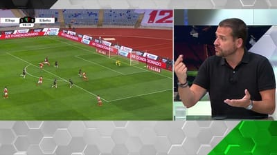 Mais Transferências: Leeds quer "roubar" Vlachodimos ao Benfica - TVI