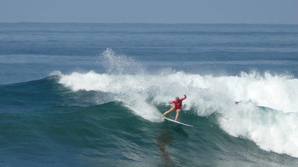 Yolanda Sequeira (foto Federação Portuguesa de Surf)