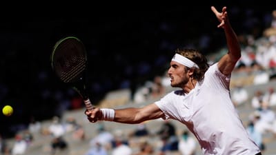 Roland Garros: Tsitsipas bate Zverev e garante inédita final - TVI