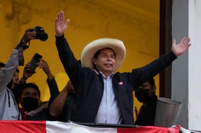 Pedro Castillo proclamado presidente eleito do Peru - TVI