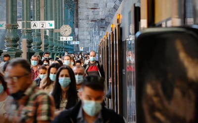 "Somos novamente o epicentro da pandemia": recordes de casos preocupam em toda a Europa - TVI