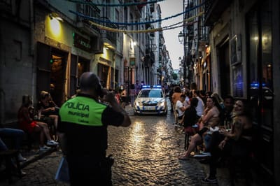 Ajudada pelos horários, segunda noite de recolher foi tranquila em Lisboa - TVI