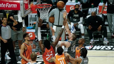 Phoenix Suns a uma vitória da final da NBA - TVI