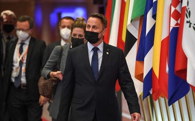 Primeiro-ministro do Luxemburgo infetado com covid-19 após cimeira europeia - TVI
