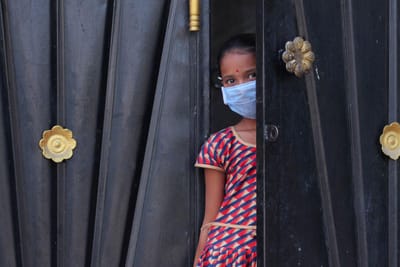 Índia: crianças completamente recuperadas da covid-19 enfrentam nova ameaça - TVI