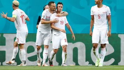 VÍDEO: o resumo da vitória emocionante da Suíça frente à França - TVI