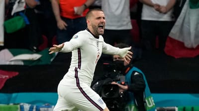 VÍDEO: Shaw marcou o golo mais rápido em finais de Europeus - TVI