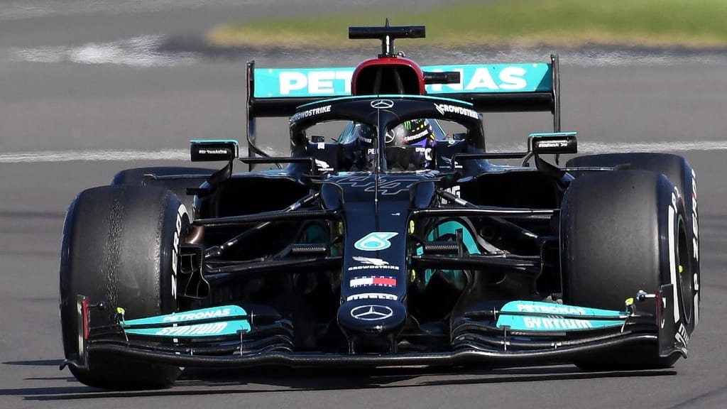 Lewis Hamilton no GP da Grã-Bretanha (Andy Rain/EPA)