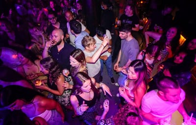 Discotecas vão continuar fechadas até outubro - TVI