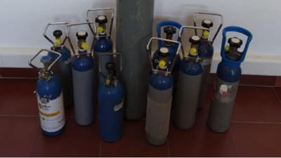 GNR encontra revólver carregado e garrafas de gás hilariante em estabelecimentos da Moita - TVI