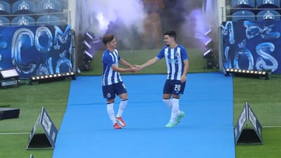 FC Porto: plantel apresentado, com Francisco Conceição em destaque - TVI
