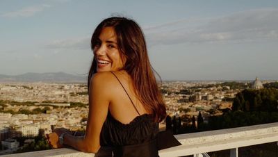 Mia Rose faz sucesso com lingerie da Intimissimi: Amem o vosso corpo,  falhas incluídas - A Ex-periência - TVI
