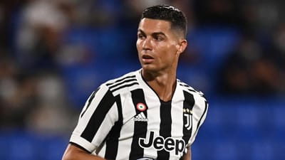 VÍDEO: Ronaldo não treinou e já se despediu dos companheiros - TVI