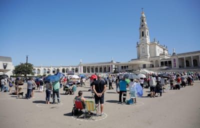 Santuário de Fátima espera dezenas de milhares para peregrinação de 12 e 13 outubro - TVI